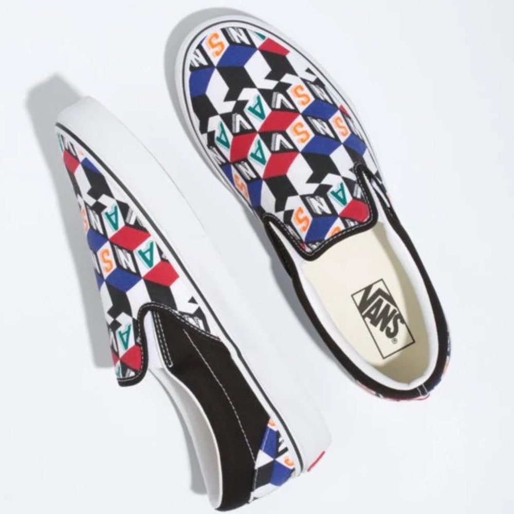 ✔️ #41 BRAND NEW CHECKER CUBE CLASSIC SLIP-ON - MULTI/TRUE WHITE